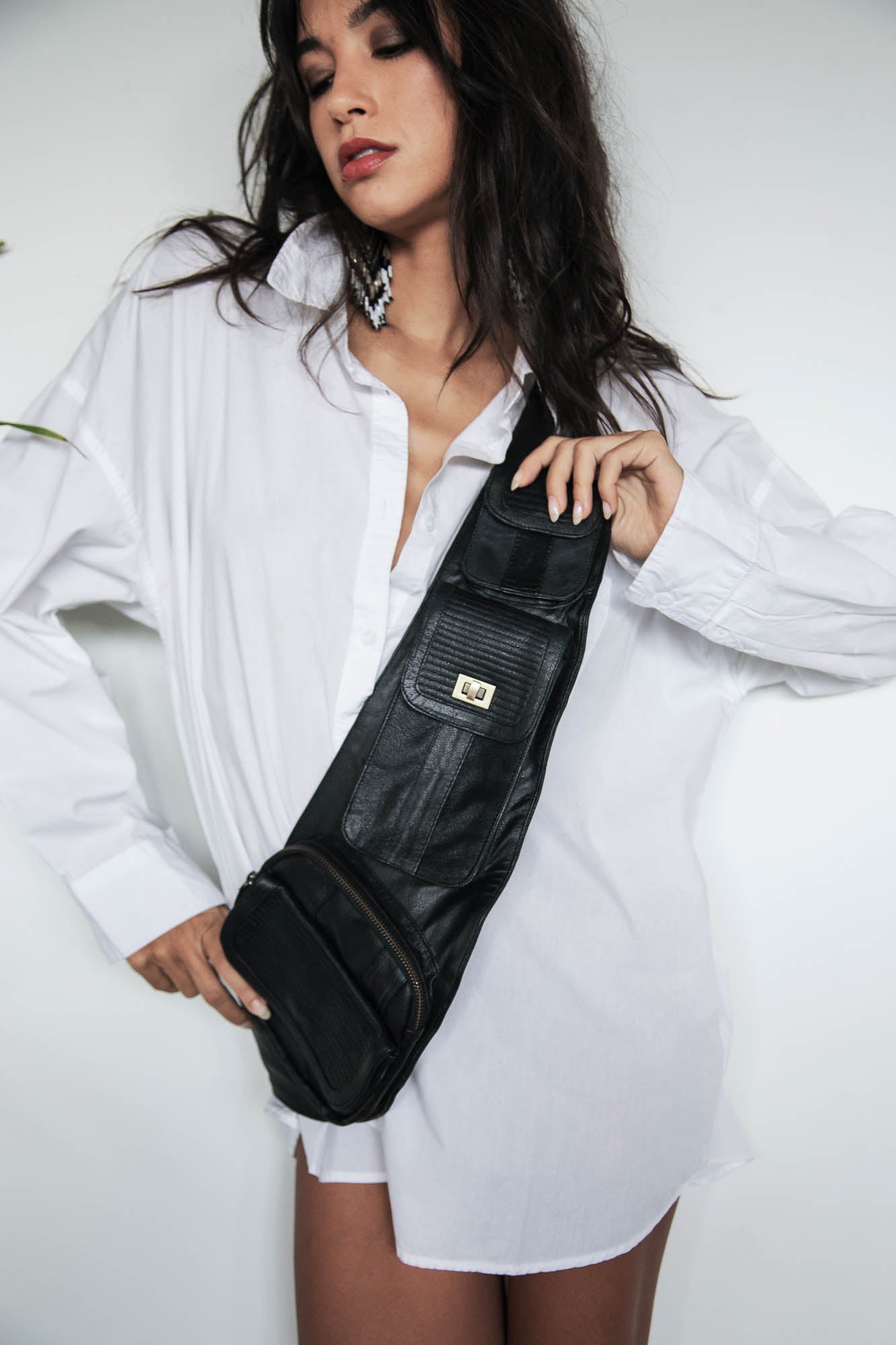 Coyote Messenger Bag