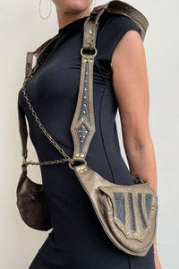 Sapphire Hood Harness Gold - Hipstirr