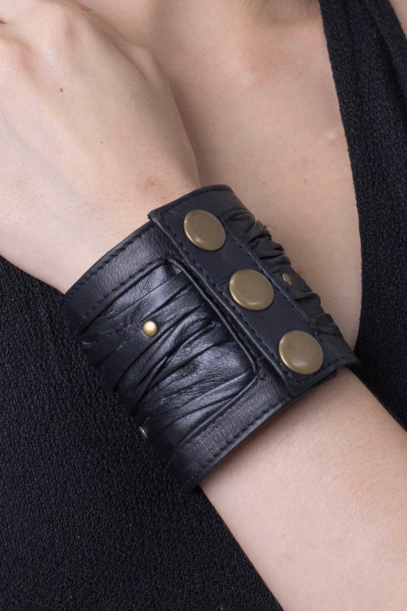 Juki Cuff