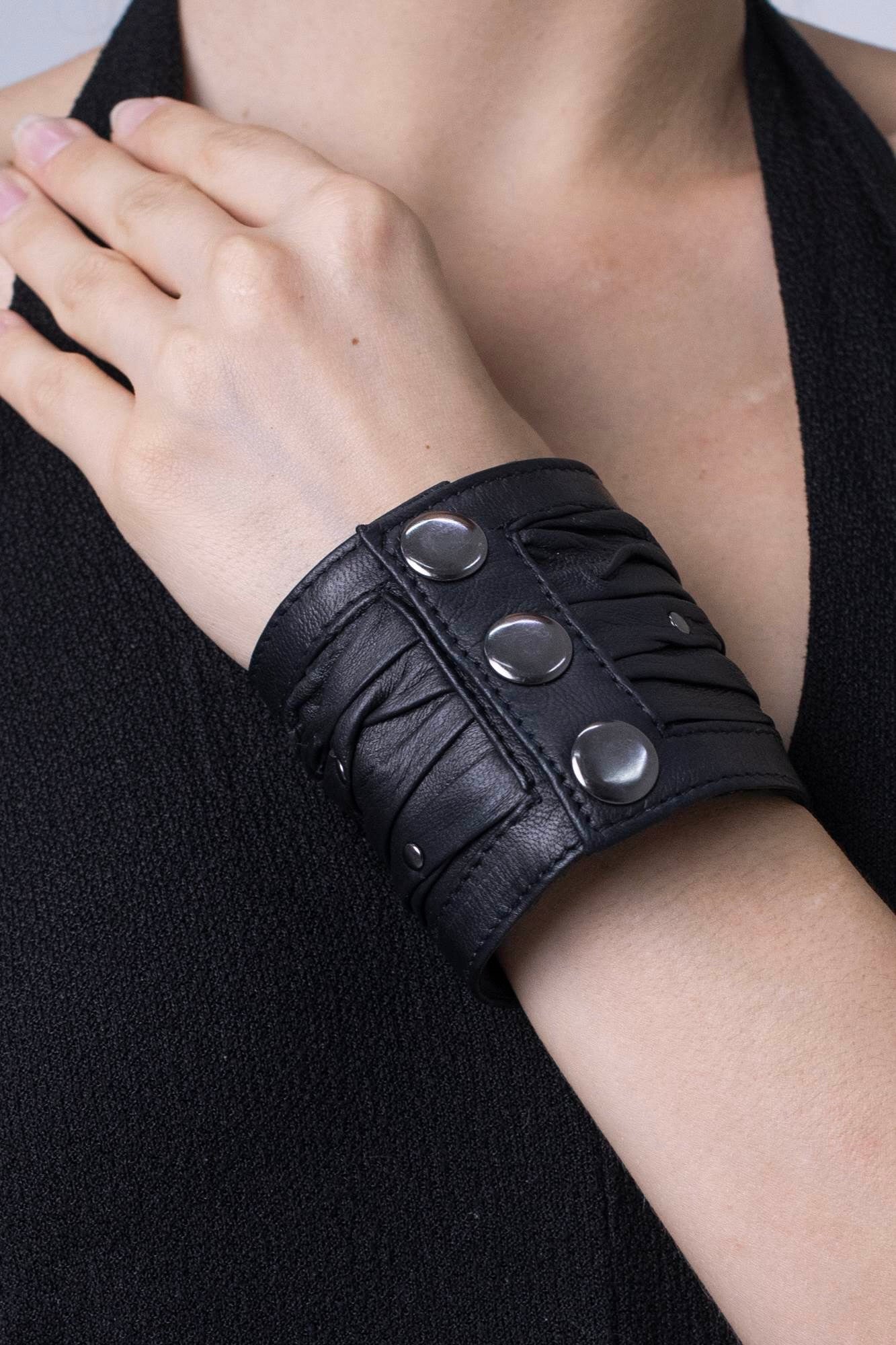 Juki Cuff