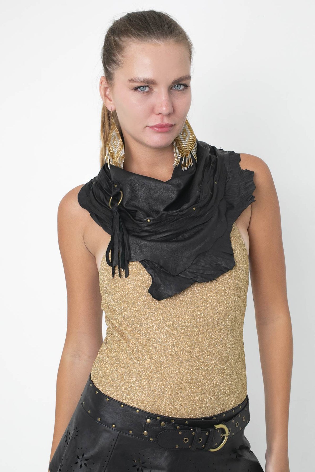 Raven Scarf