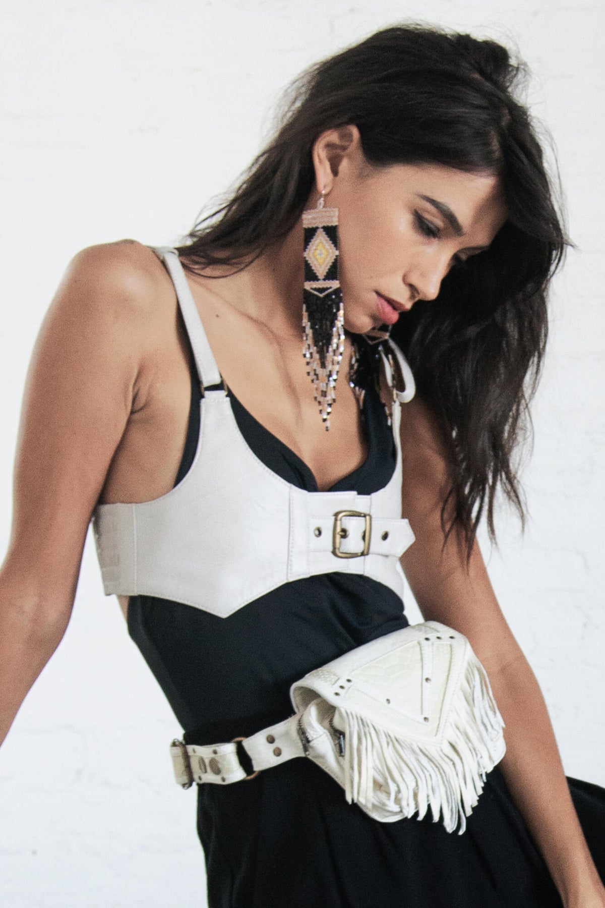 Hipstirr NWT Nico Pocket Belt Bag Silver Metallic Nickel OS Zip Belt Bag – ili New York main image 4