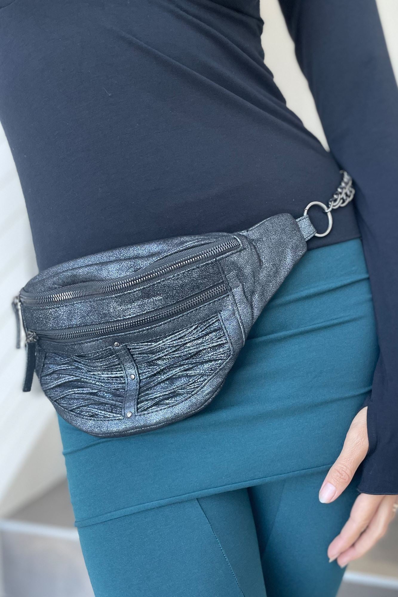 【美品】JOSEMOON ORBIT BELT BAG BLACK Orbit Crossbody Belt Bag – Hipstirr
