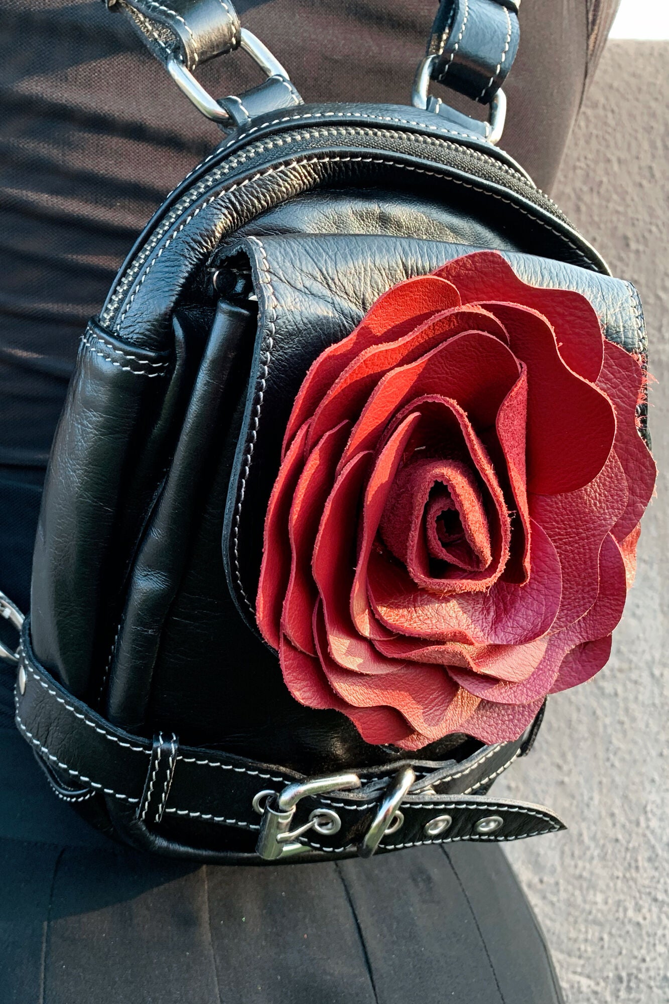 kilofly Missy K 7 Roses Clutch Purse, Satin, with Clasp Closure - Black  Money Clip: Handbags: Amazon.com